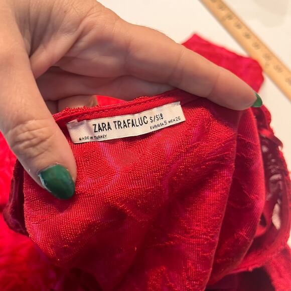 Zara Red Long Sleeve Floral Brocade Midi Dress Small - Picture 4 of 7